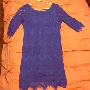 Blue lace 3/4 sleeve dress